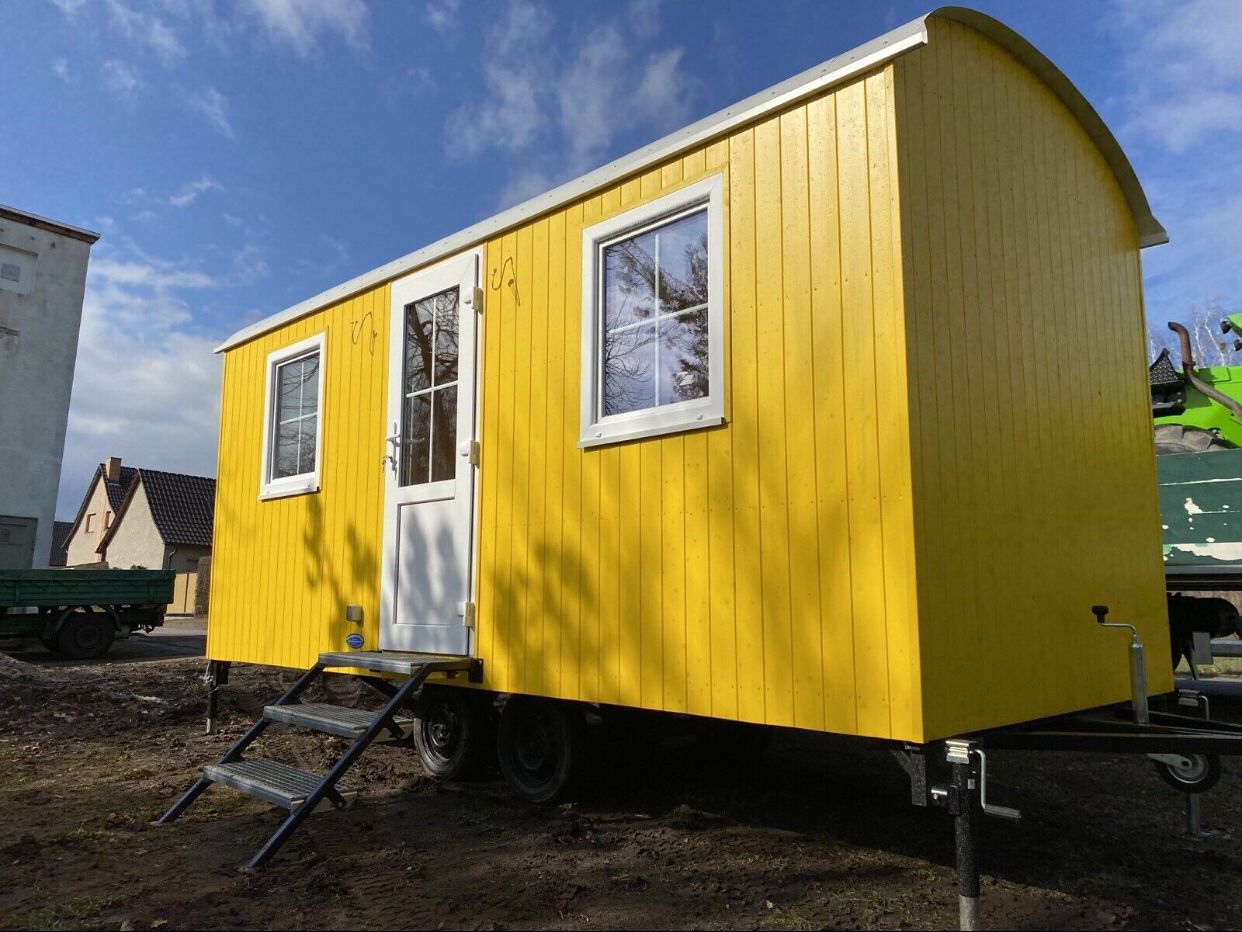 Tiny House mobile 4 saisons – 20 x 8 pi – Structure acier et bois – Finition complète