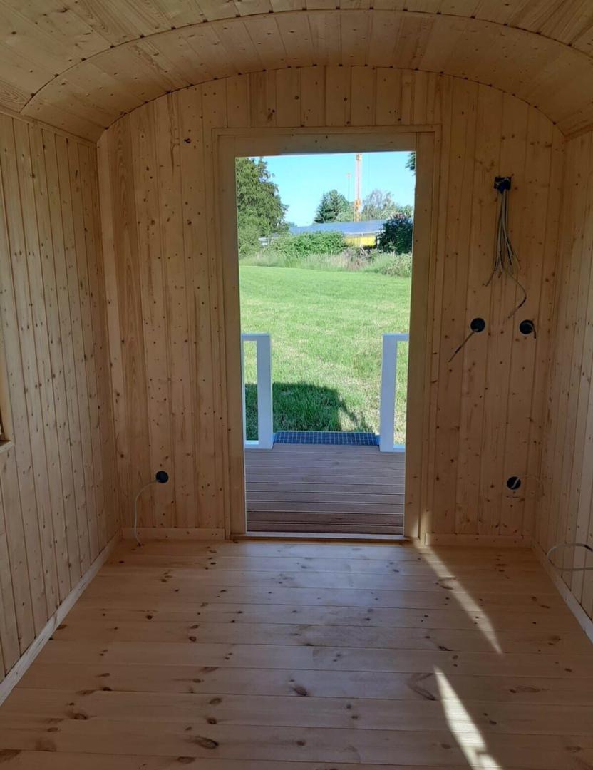 Unité mobile 4 saisons sur remorque – 30 x 10 pi avec auvent intégré