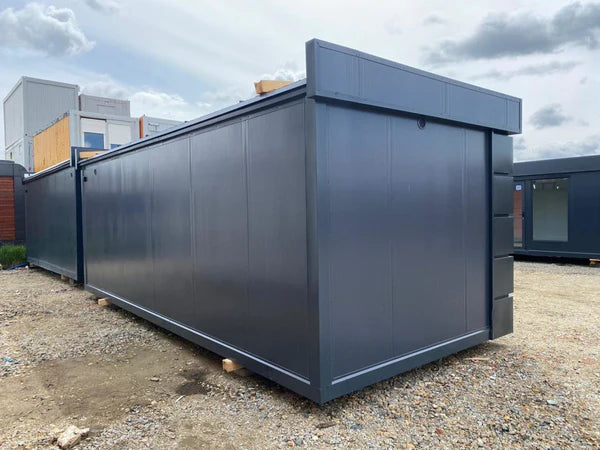 Bureau mobile 4 saisons – 40 x 8 pi – Double vitrage – Salle de bain intégrée