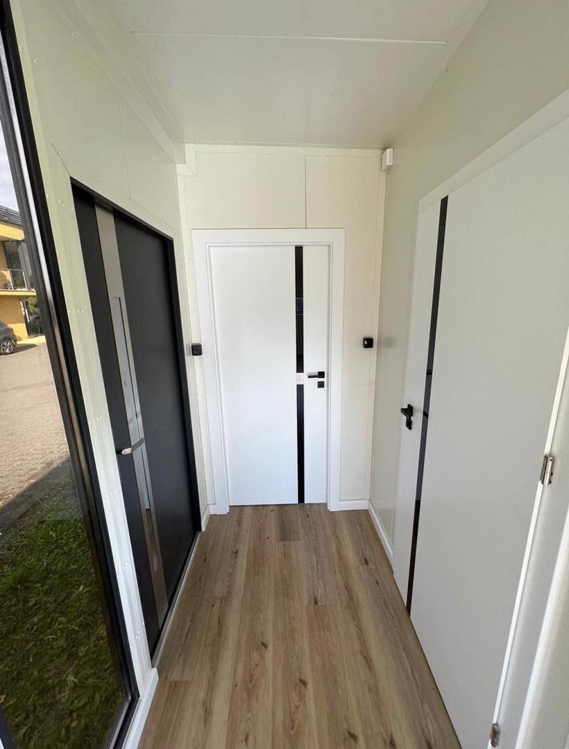 Maison mobile T2 en conteneur – 40 x 10 pi – Haut standing – 4 saisons – Clé en main