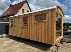 Remorque mobile 4 saisons – 20 x 9 pi – Structure acier, bois et double vitrage